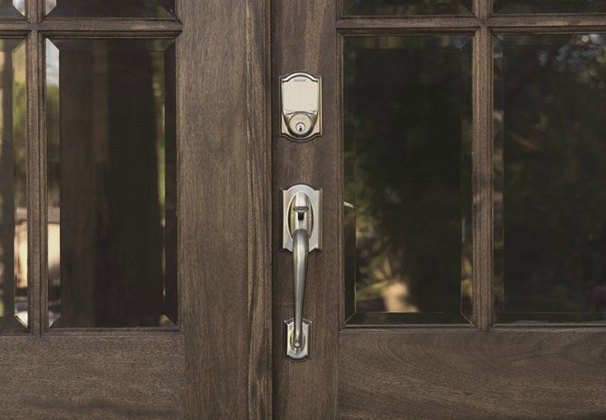 Exterior double door electronic lock