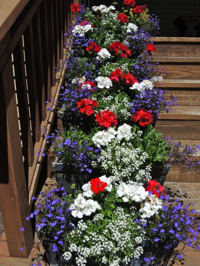 Let freedom ring: 6 front porch decor ideas to celebrate the 4th of July.