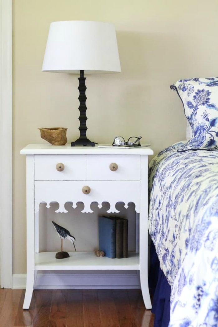 20 Small Space Decor Ideas You Can Steal From Dorm Rooms